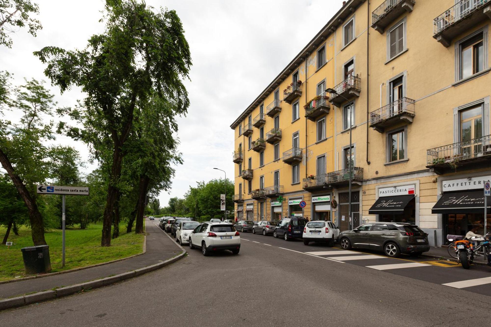 Appartamento Su 2 Livelli- Universita Iulm Милан Экстерьер фото